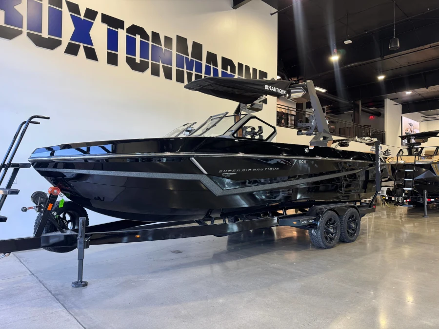 2027-nautique-s25-145777-image2