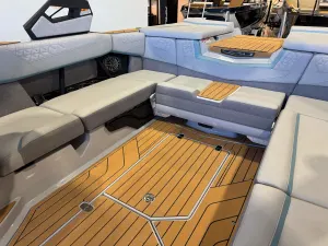 2027-nautique-s23-145778-image16