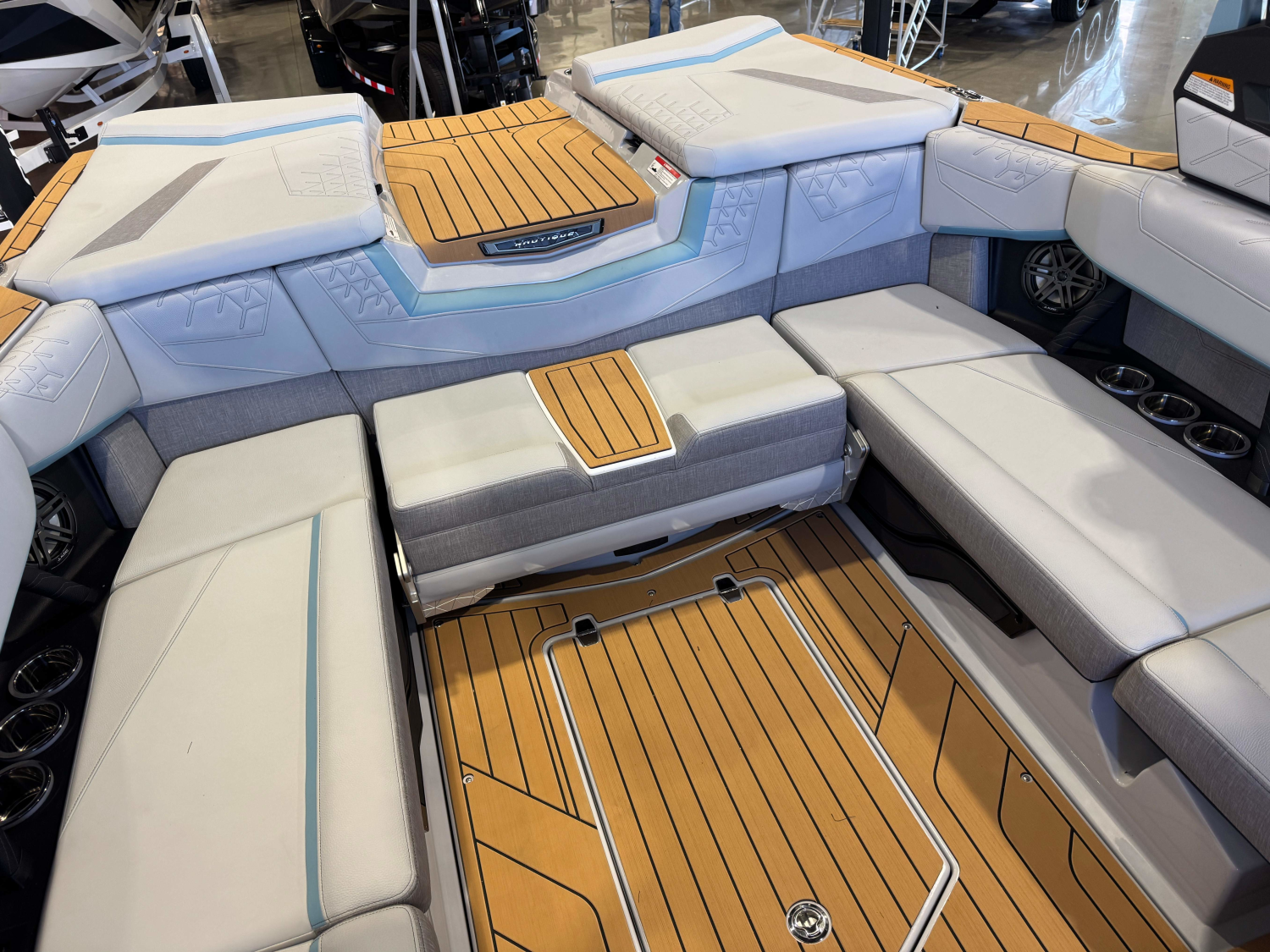2027 Nautique Super Air Nautique S23