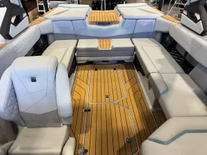 2027-nautique-s23-145778-image23