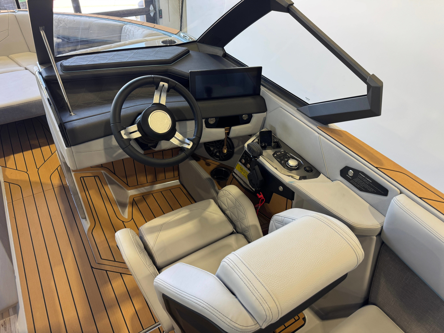 2027 Nautique Super Air Nautique S23