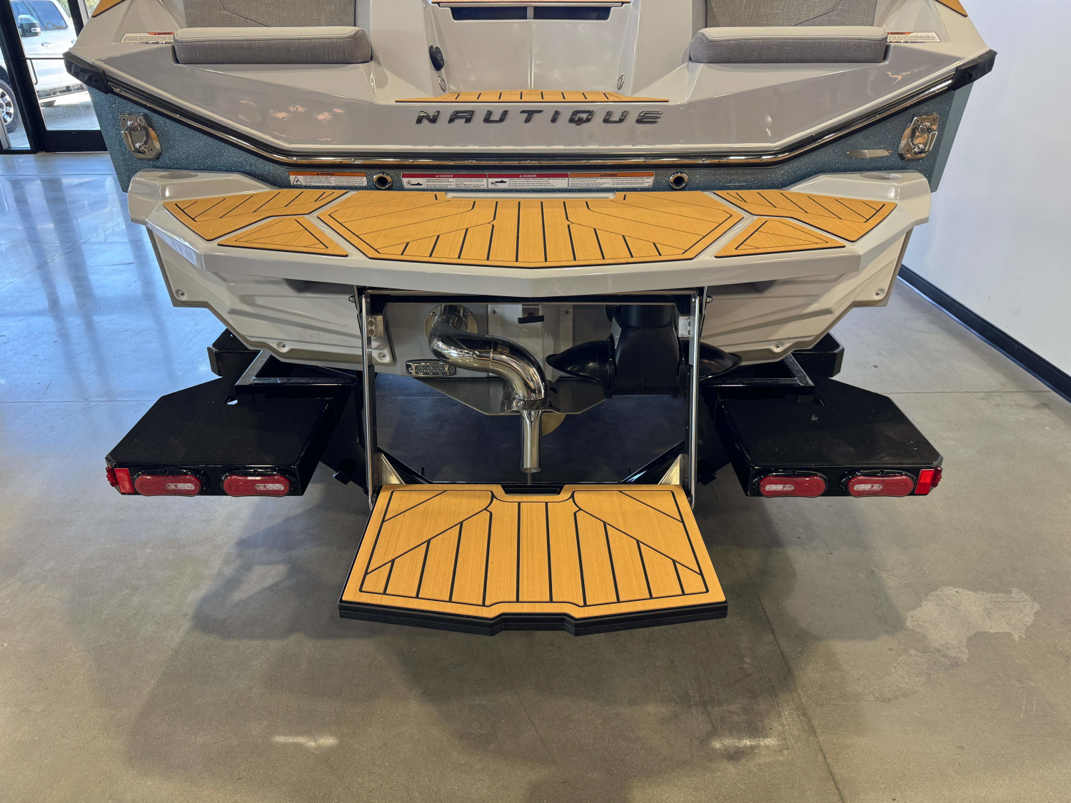 2027 Nautique Super Air Nautique S23