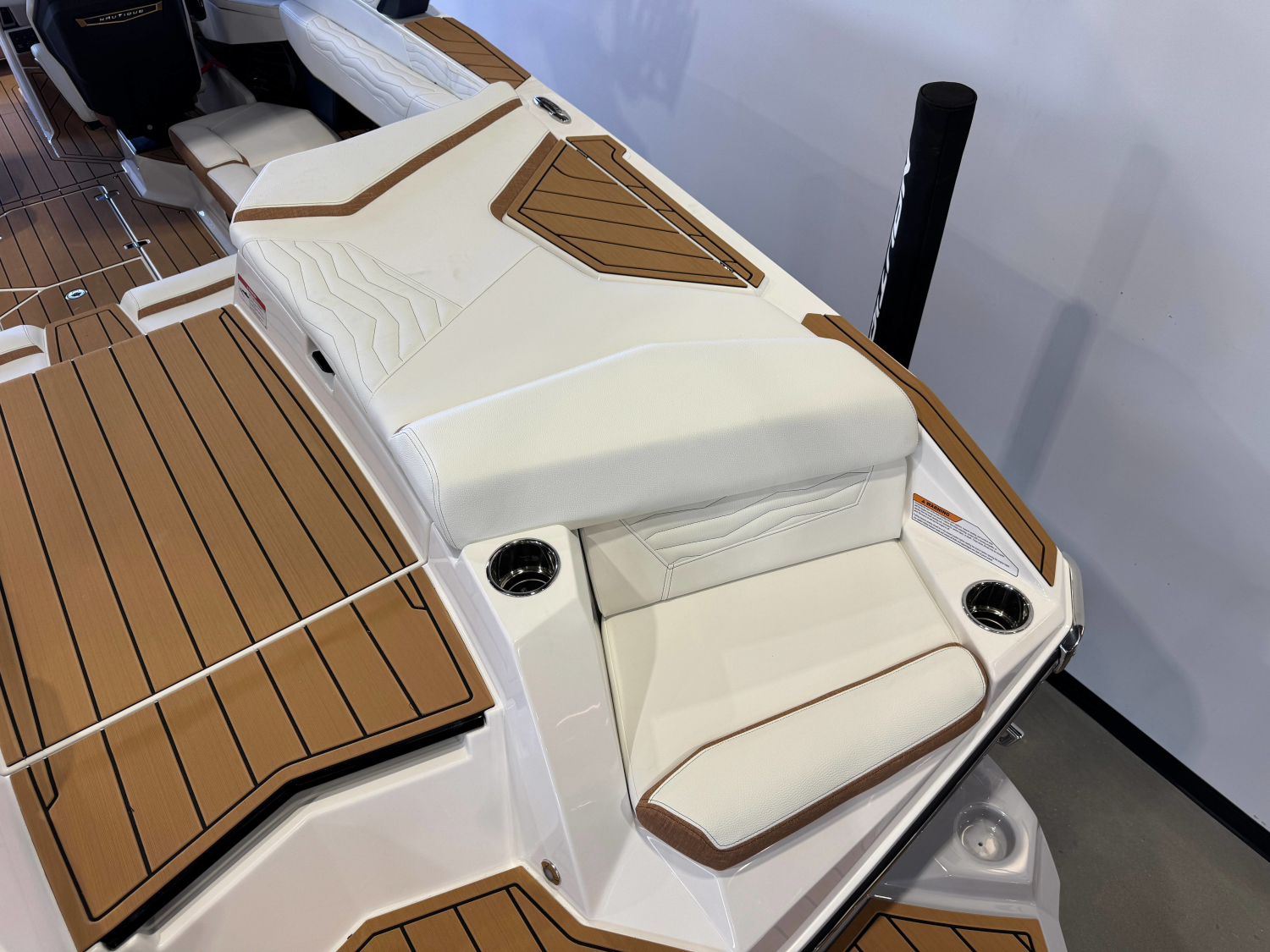 2027 Nautique Super Air Nautique G23