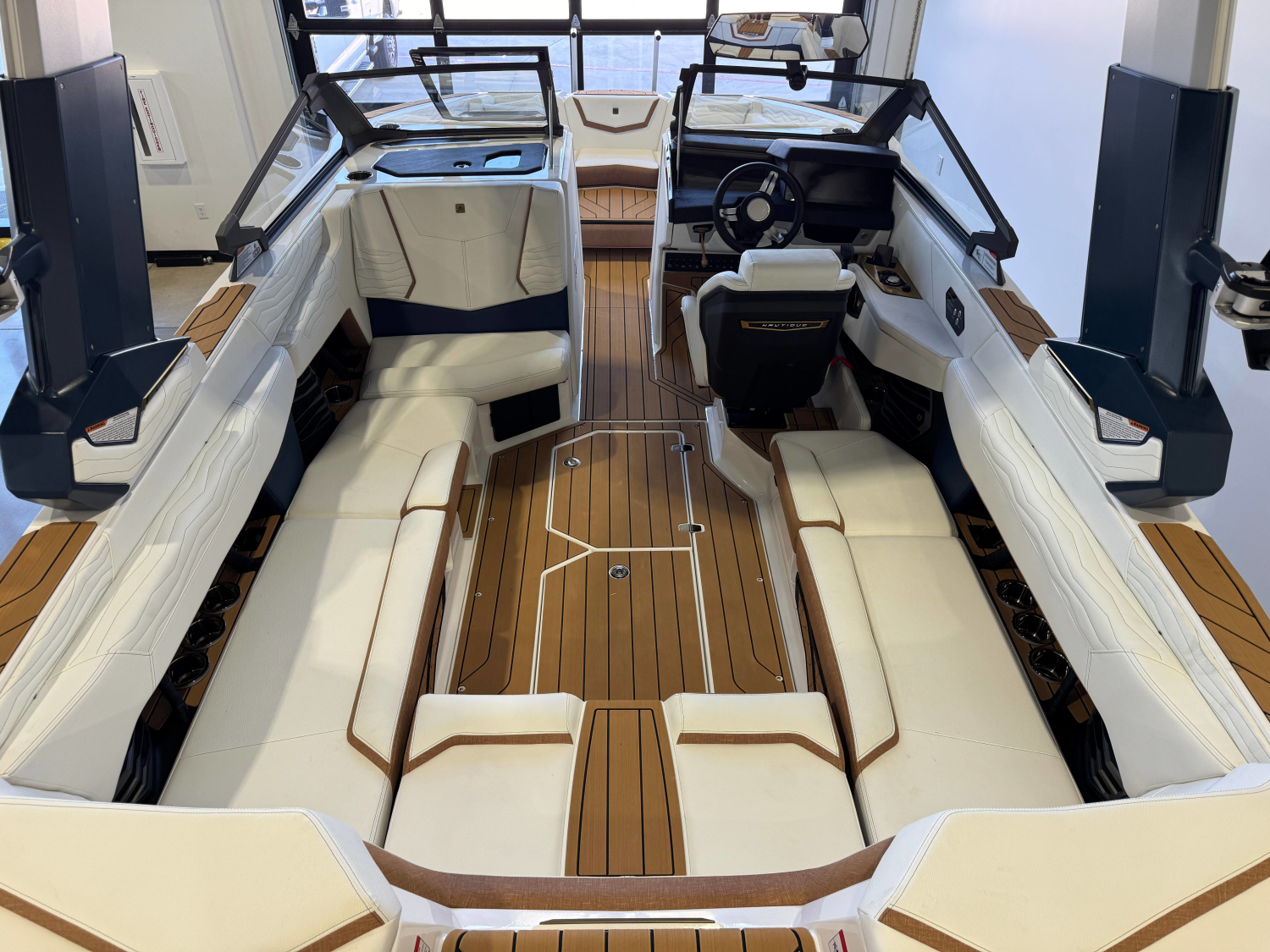 2027 Nautique Super Air Nautique G23