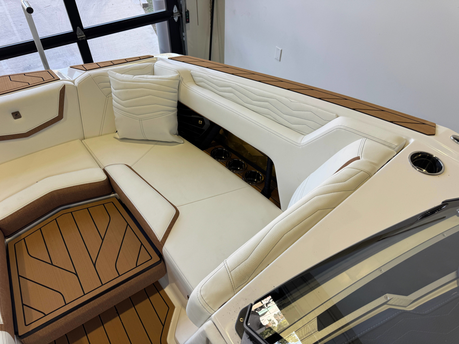 2027 Nautique Super Air Nautique G23