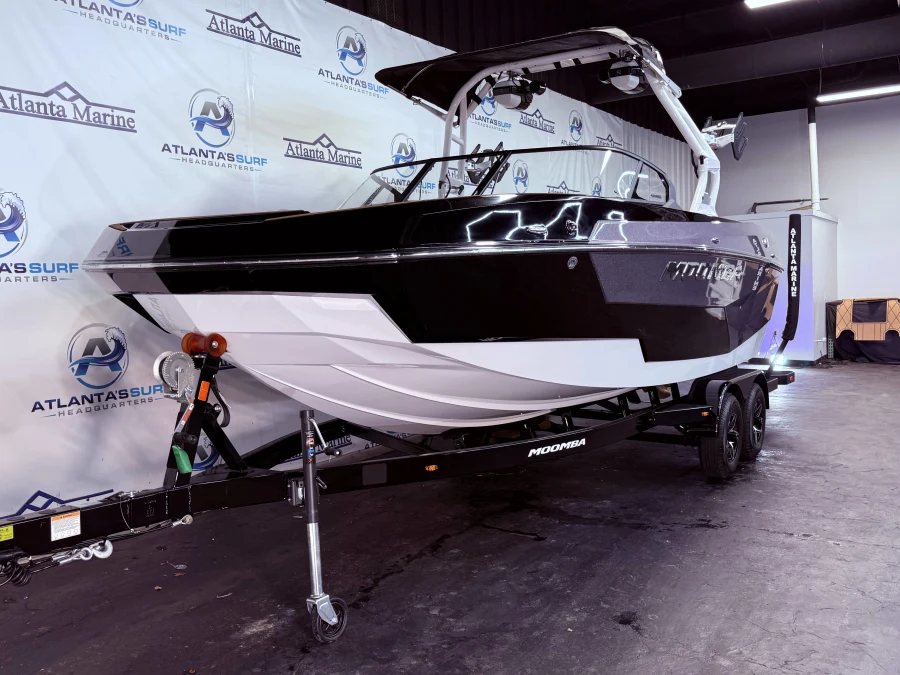 2027-moomba-max-145906-image10