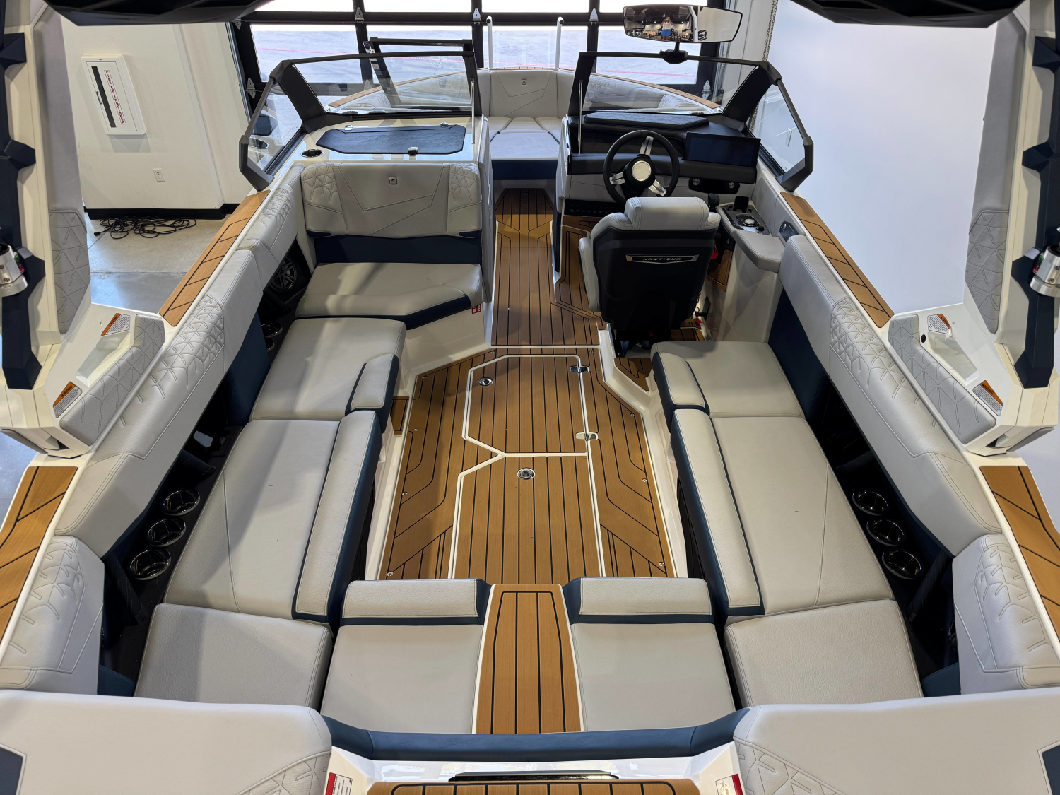 2027 Nautique Super Air Nautique S23