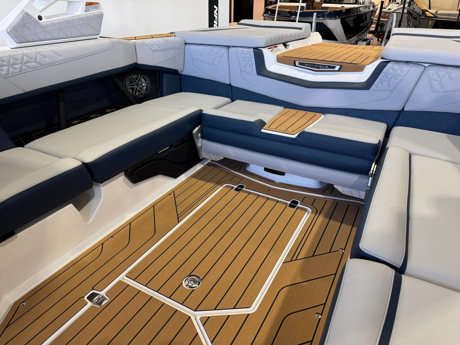 2027 Nautique Super Air Nautique S23