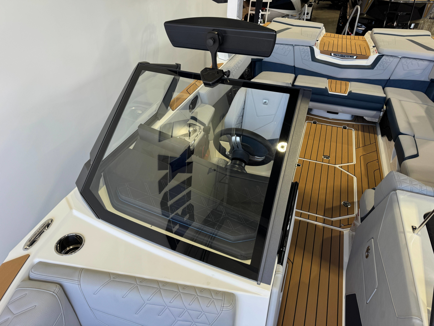 2027 Nautique Super Air Nautique S23