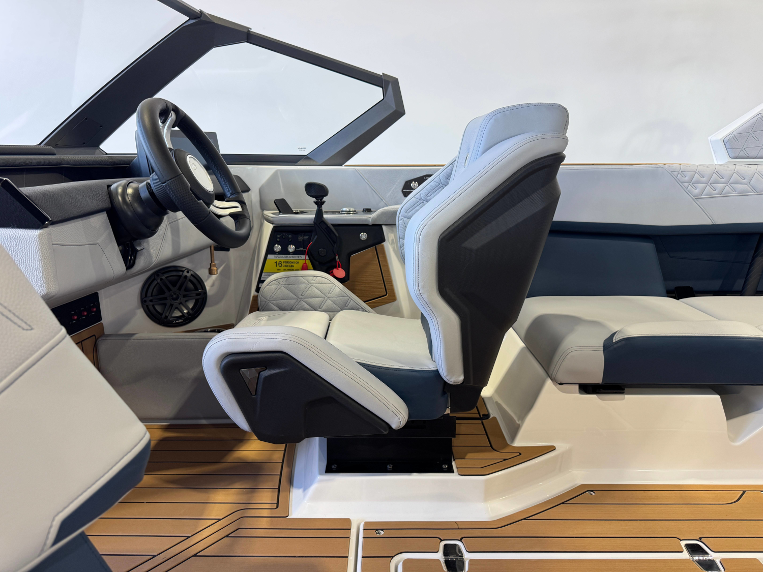 2027 Nautique Super Air Nautique S23