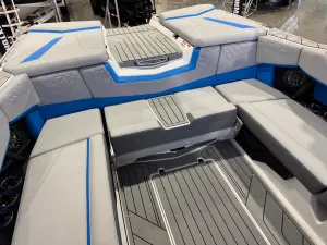 2027-nautique-s23-145910-image16