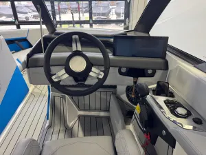 2027-nautique-s23-145910-image26