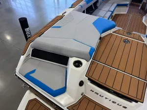 2027-nautique-gs22-145911-image12