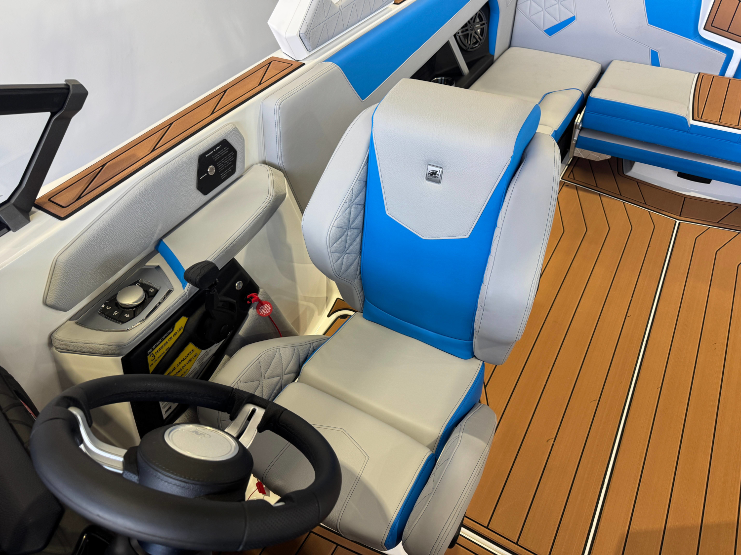 2027 Nautique Super Air Nautique GS22