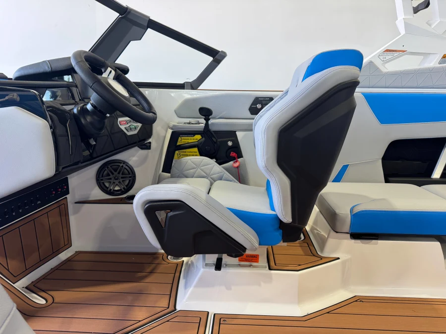 2027-nautique-gs22-145911-image23