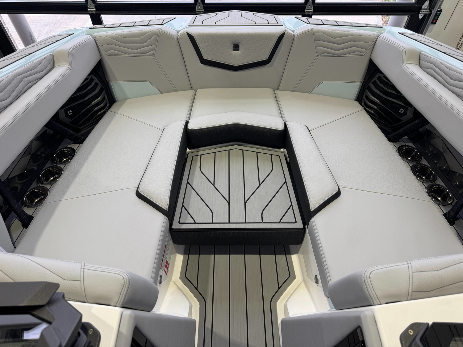 2027 Nautique Super Air Nautique G23