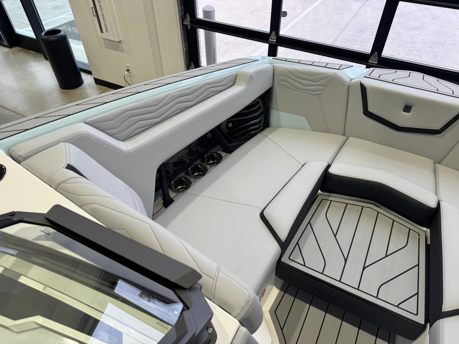 2027 Nautique Super Air Nautique G23