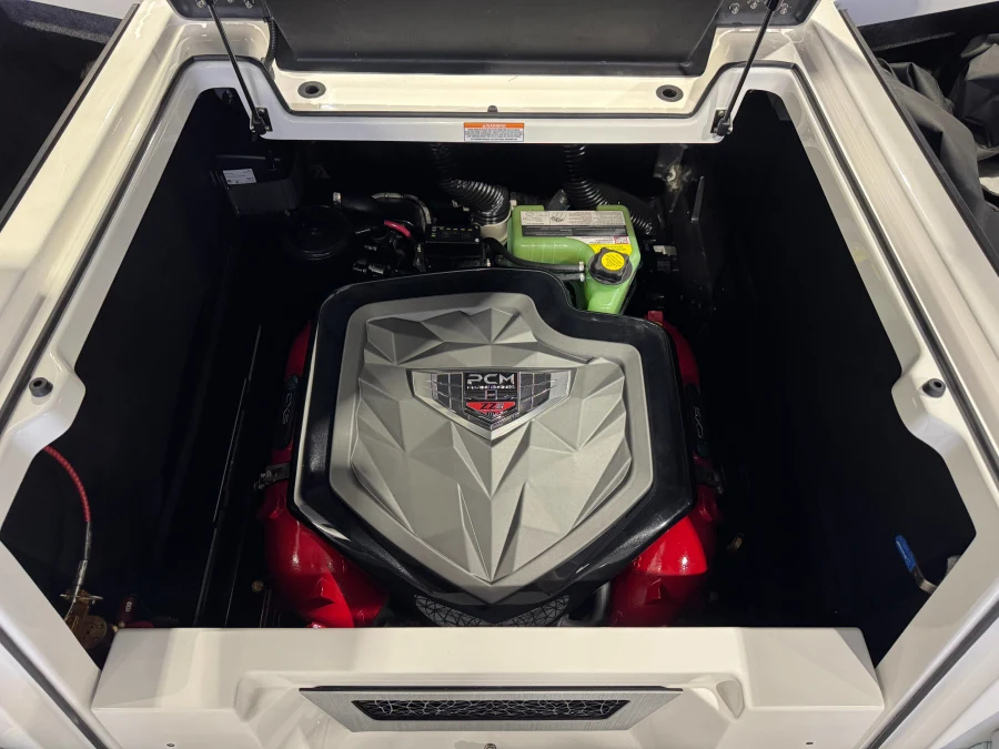 2027-nautique-g23-145913-image27