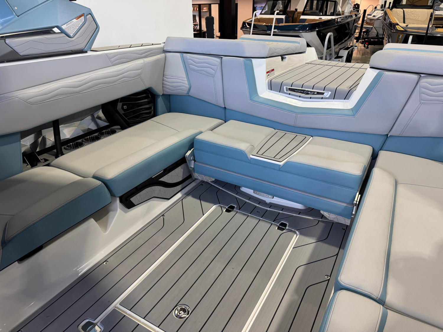 2027 Nautique Super Air Nautique G23