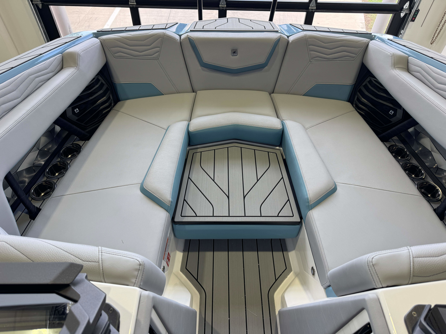 2027 Nautique Super Air Nautique G23