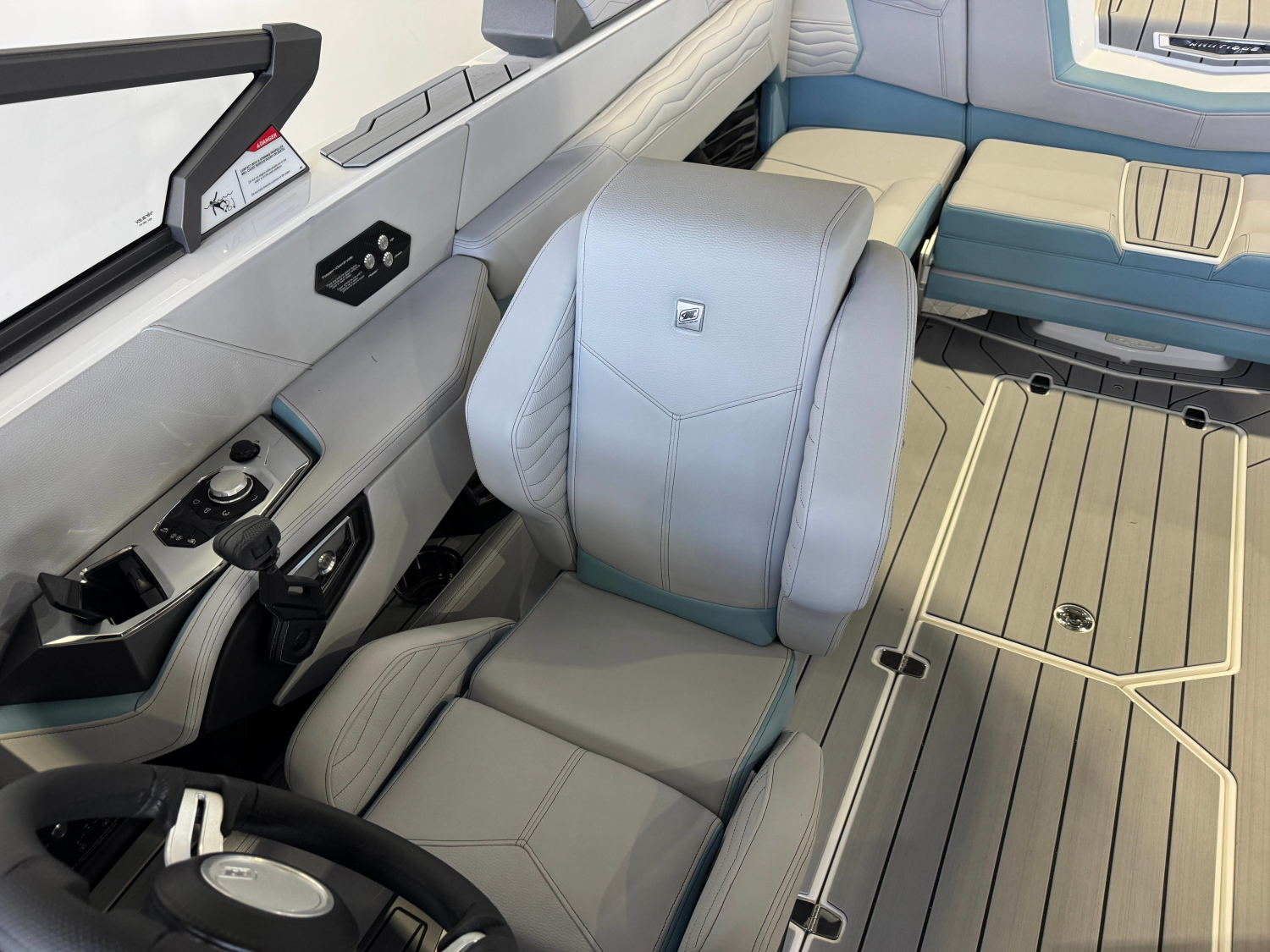 2027 Nautique Super Air Nautique G23