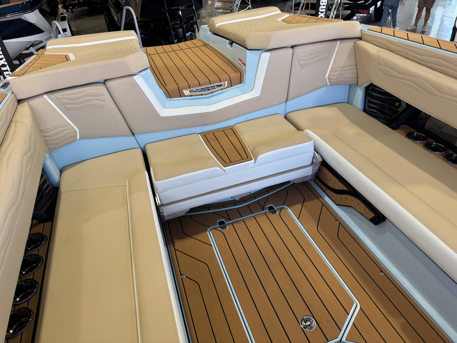 2027 Nautique Super Air Nautique G25