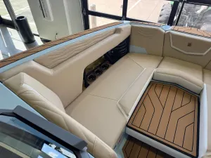 2027-nautique-g25-145915-image19
