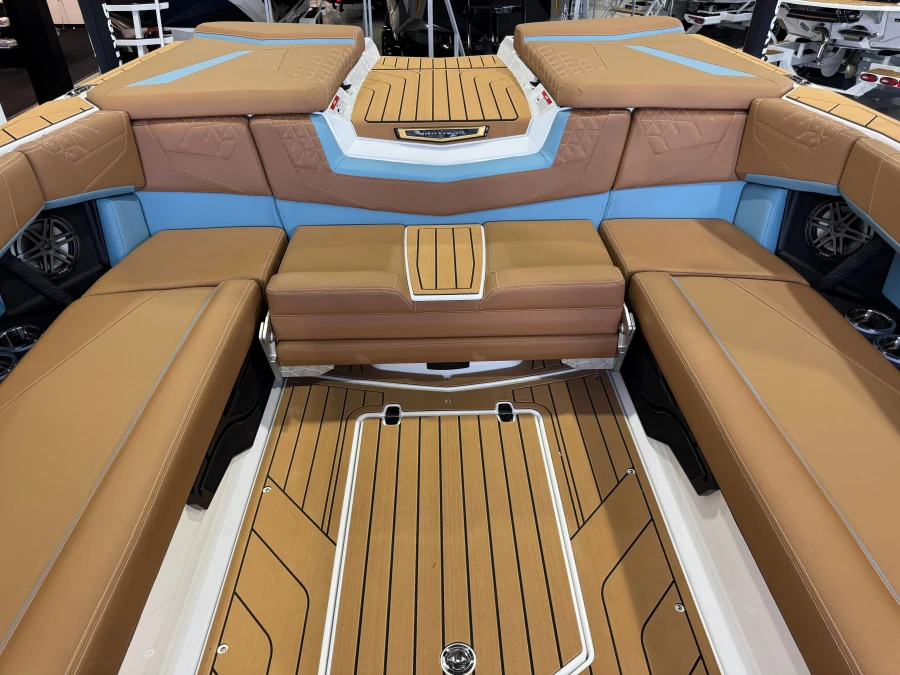 2027-nautique-s25-145916-image27