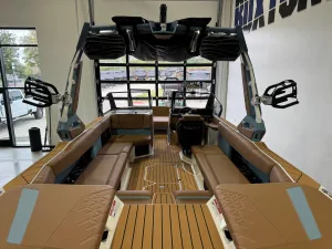 2027-nautique-s25-145916-image9