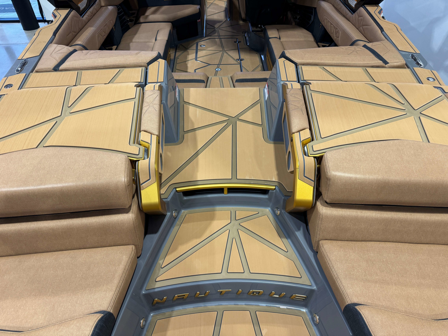2027 Nautique Super Air Nautique G23 Paragon