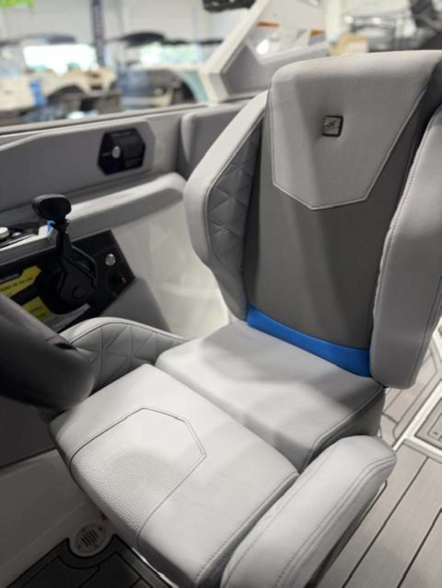 2027 Nautique GS24