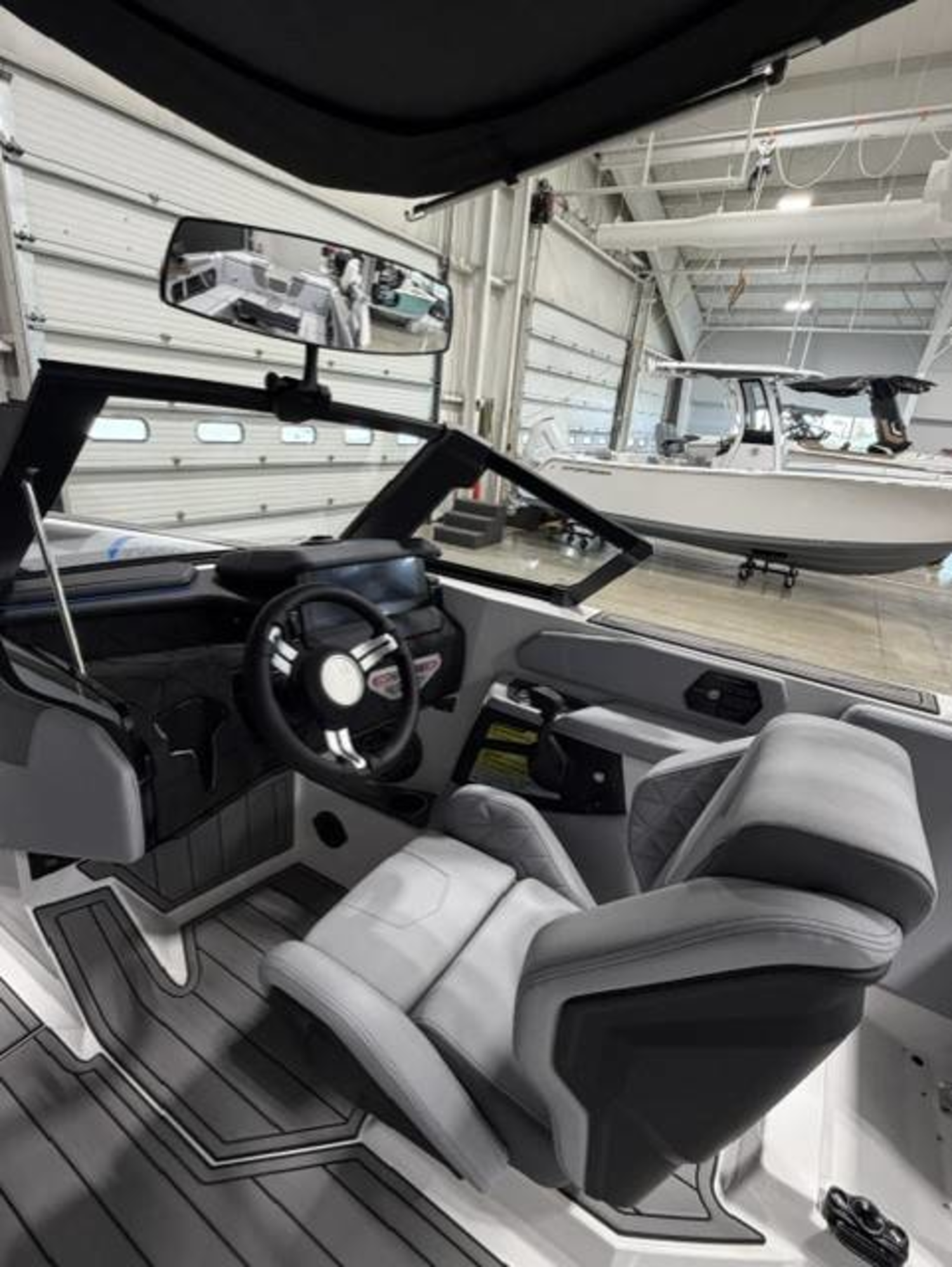 2027 Nautique GS24