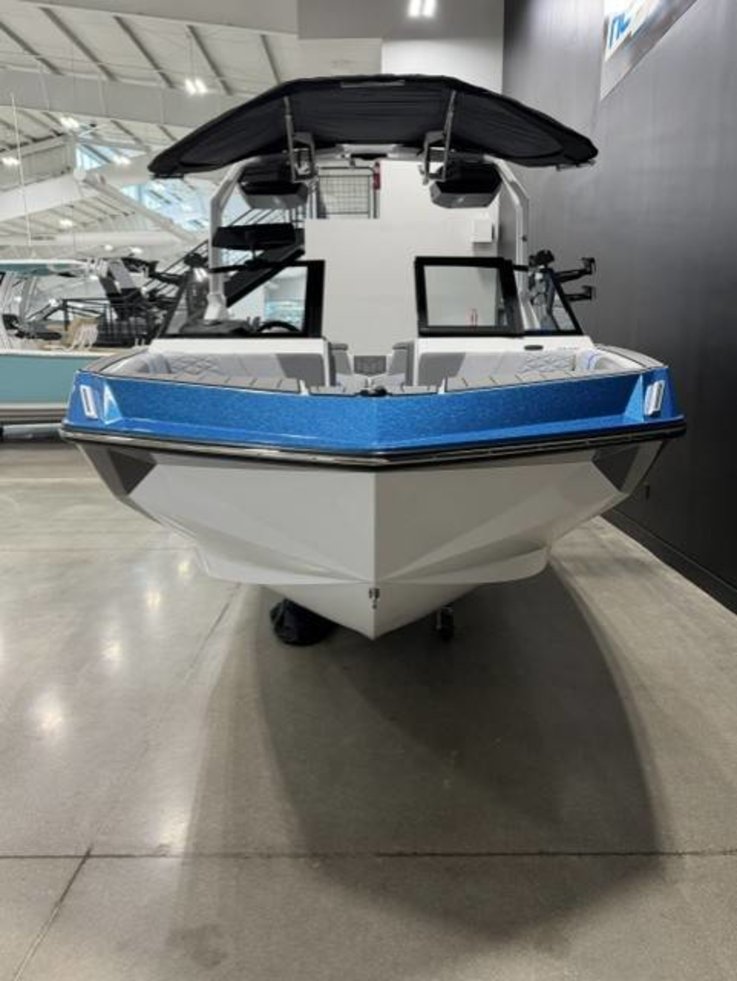 2027 Nautique GS24