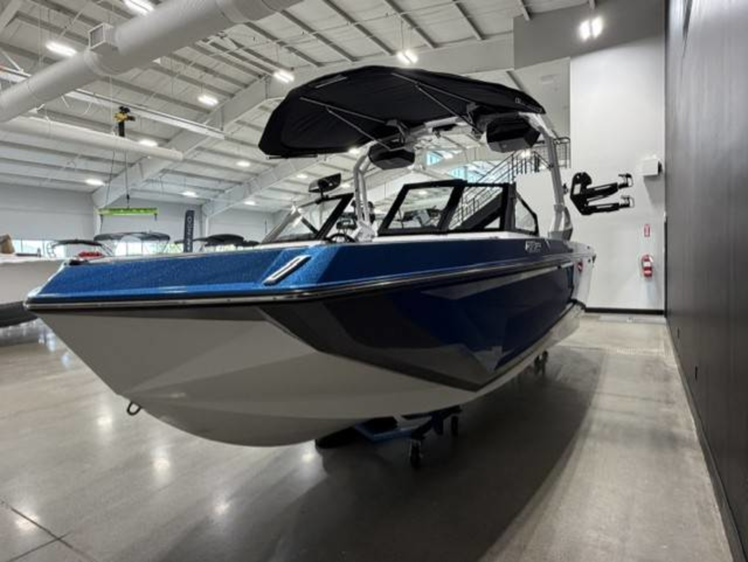2027 Nautique GS24