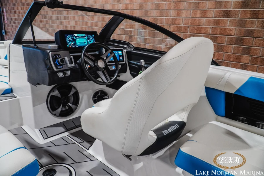 2017-malibu-wakesetter-vlx-145925-image13
