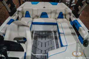 2017-malibu-wakesetter-vlx-145925-image18