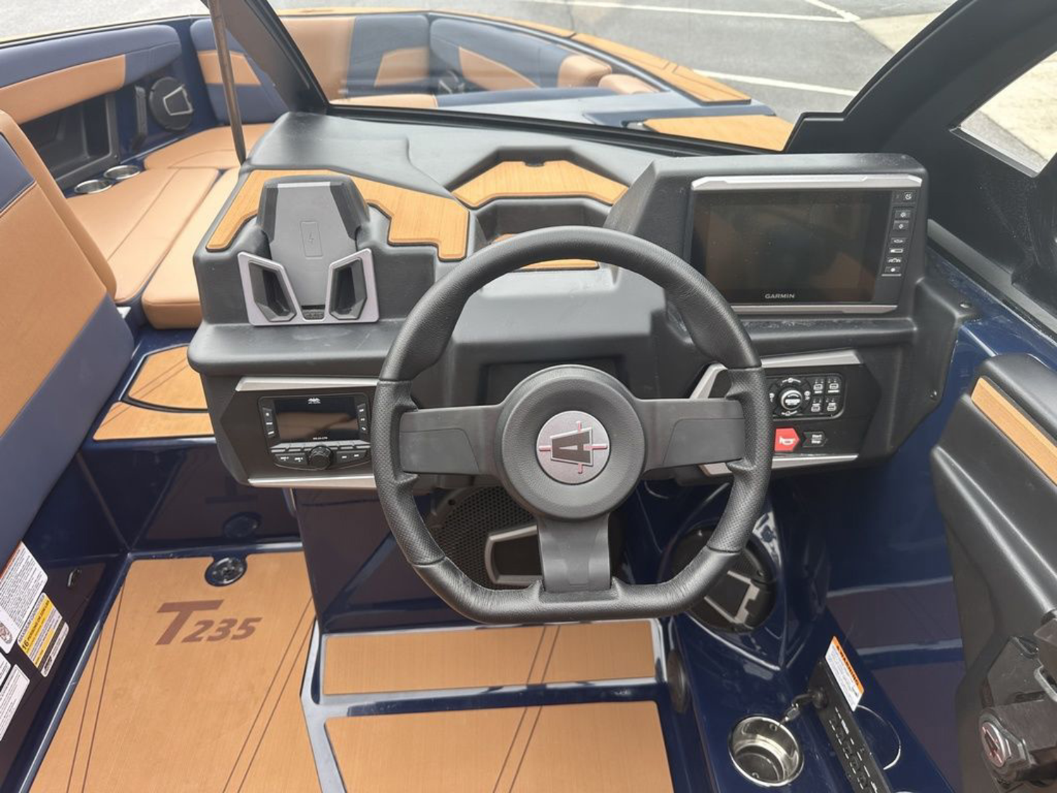 2027 Axis Wake Research T235