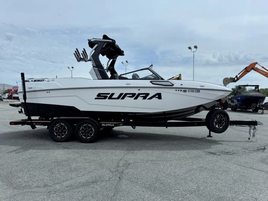 2024-supra-sl-145928-image5