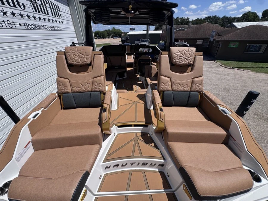 2027-nautique-g25-paragon-145931-image7