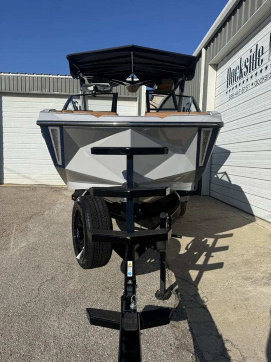 2025-nautique-g23-145932-image5