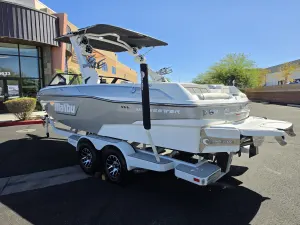 2021-malibu-wakesetter-23-lsv-145937-image6