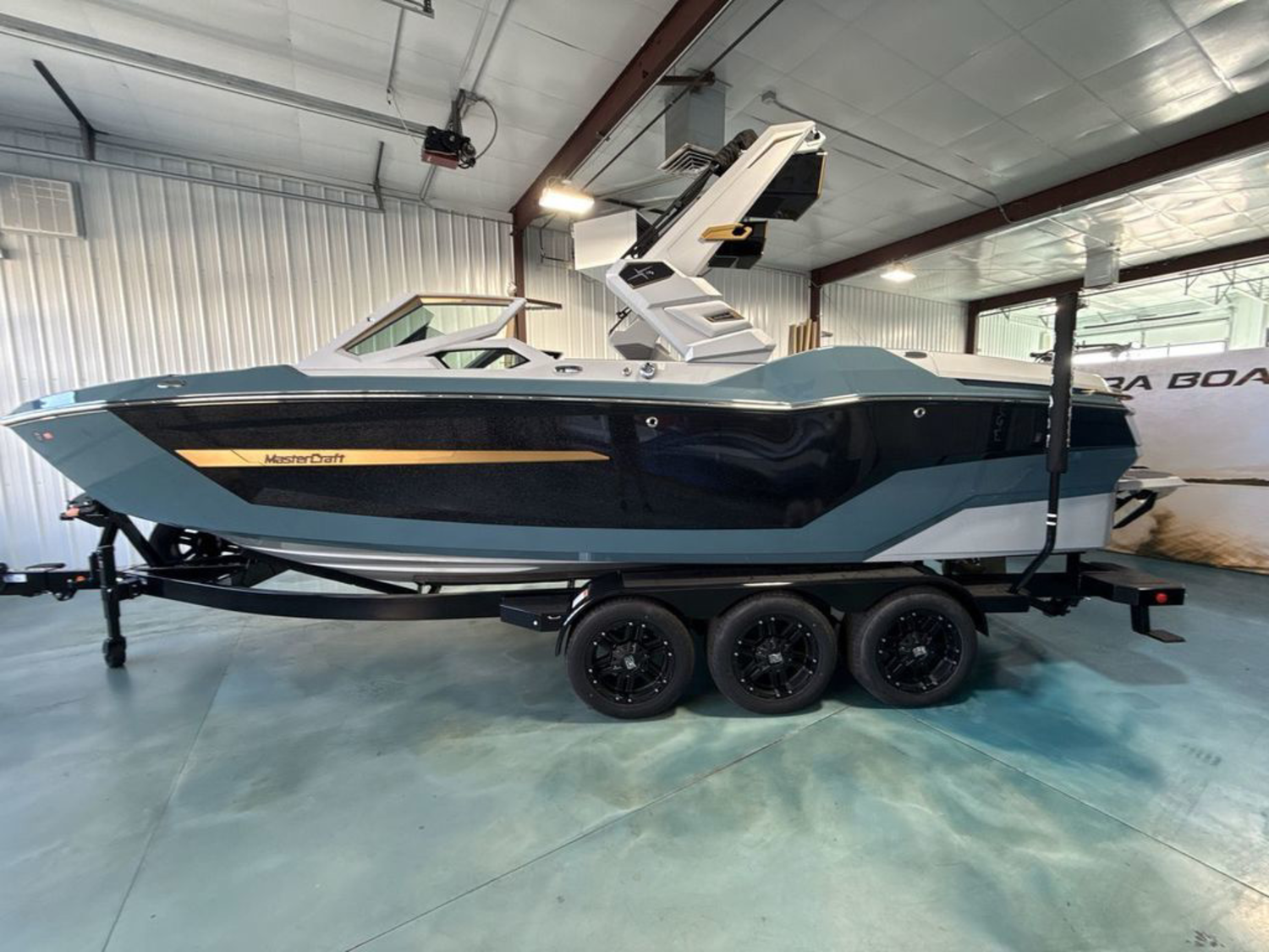 2027 Mastercraft X24