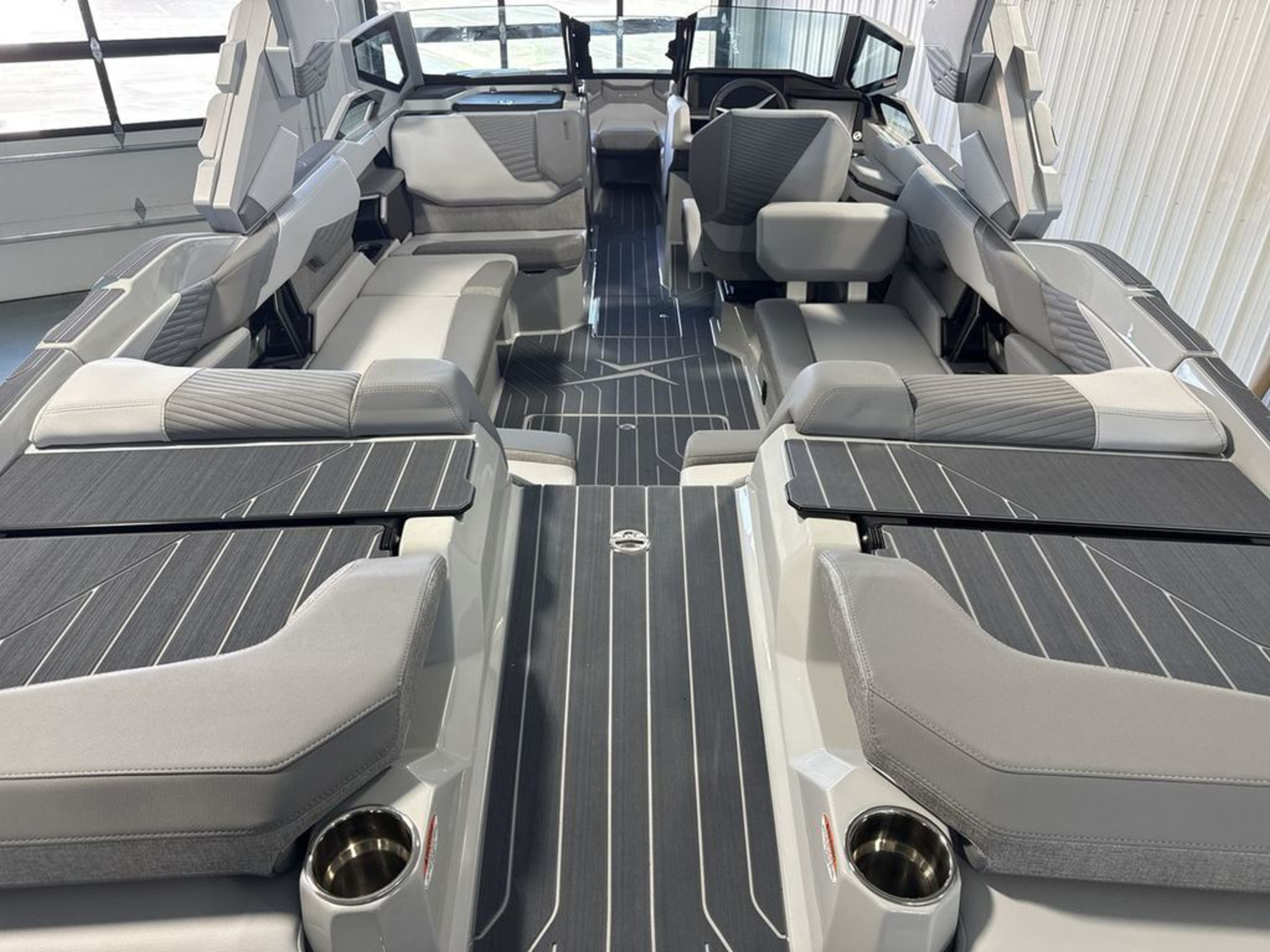 2027 Mastercraft X24