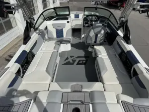 2022-mastercraft-xt24-145949-image13.webp