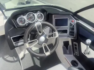 2022-mastercraft-xt24-145949-image14.webp