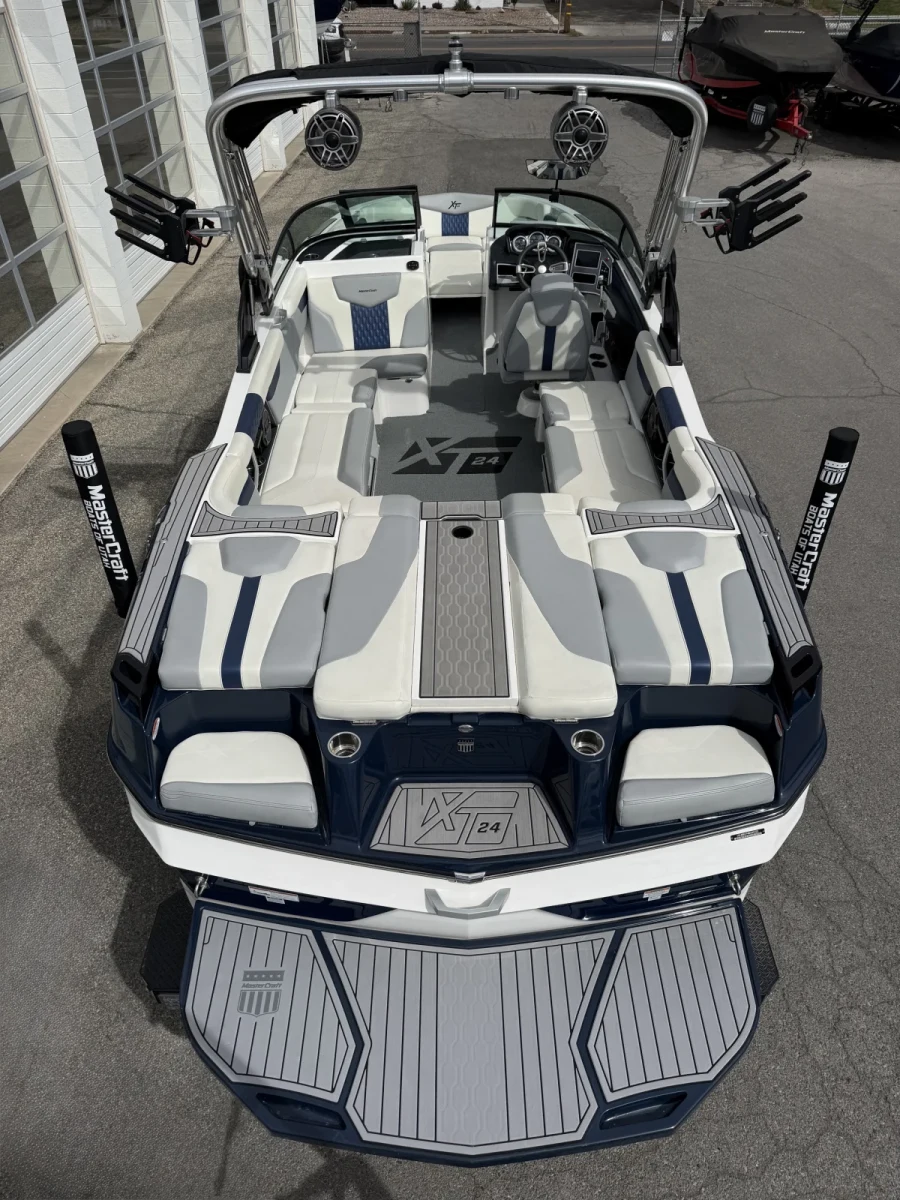 2022-mastercraft-xt24-145949-image19.webp