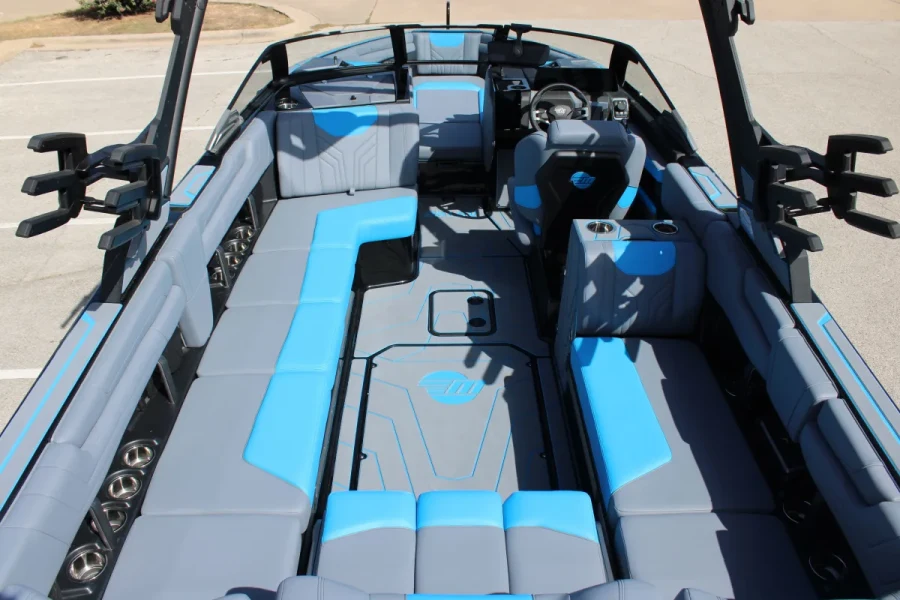 2027-malibu-wakesetter-25-lsv-145950-image11.webp