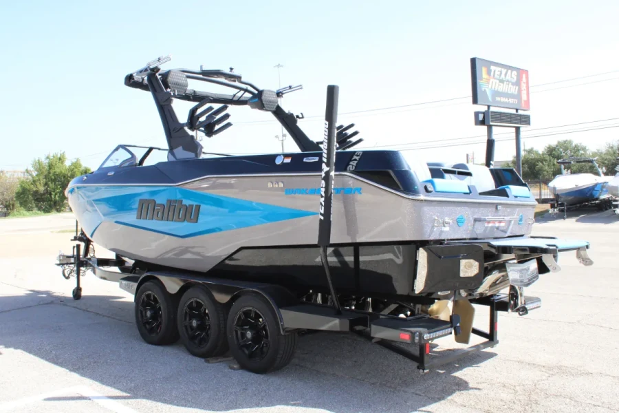 2027-malibu-wakesetter-25-lsv-145950-image5.webp