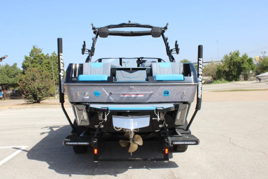 2027-malibu-wakesetter-25-lsv-145950-image7.webp