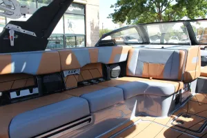 2023-malibu-wakesetter-23-lsv-145953-image13.webp